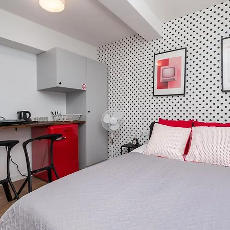 Lägenhet Swietokrzyska 16 A-d By Homeprime Warszawa